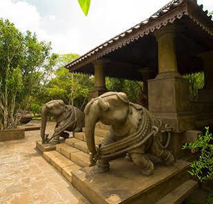 Forest Rock Garden Resort Anuradhapura Εξωτερικό φωτογραφία